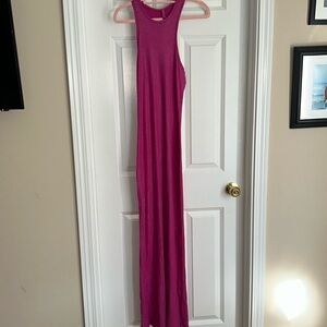 New never worn on tried on SKIMS dress Sz large